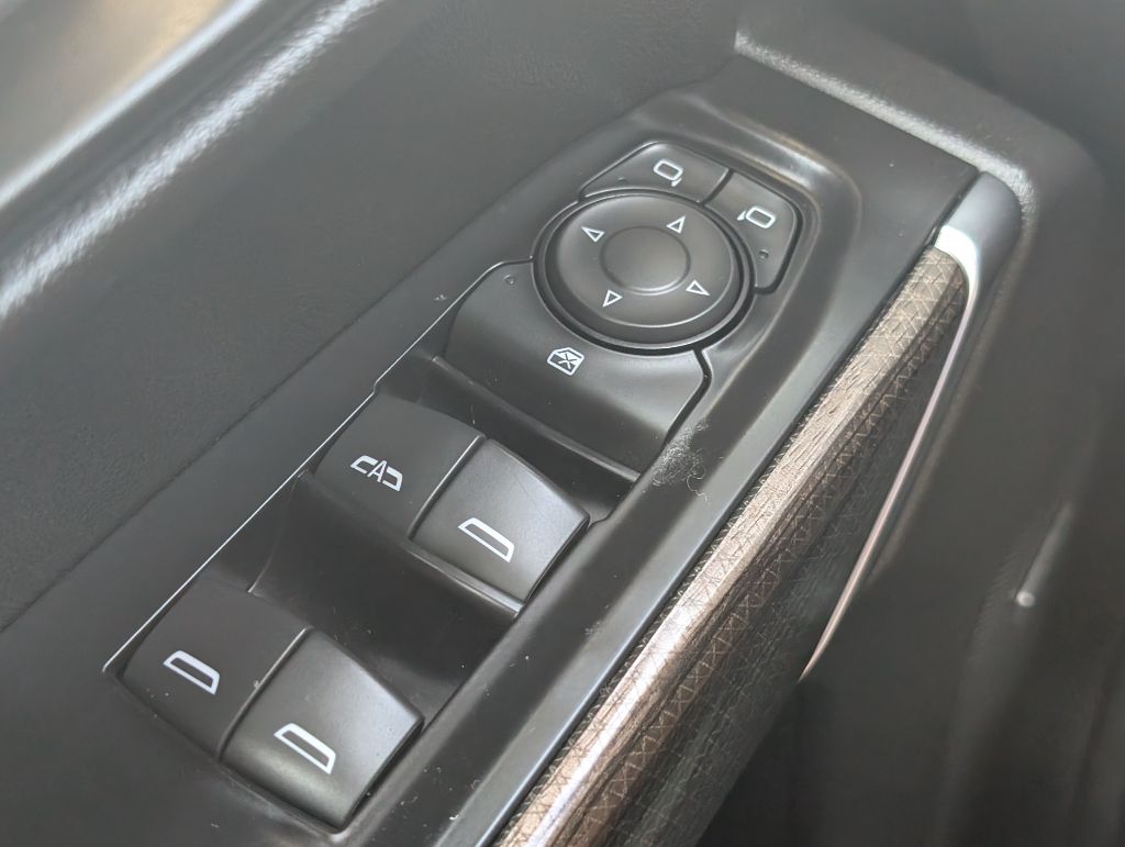 2019 Chevrolet Silverado - $25,000