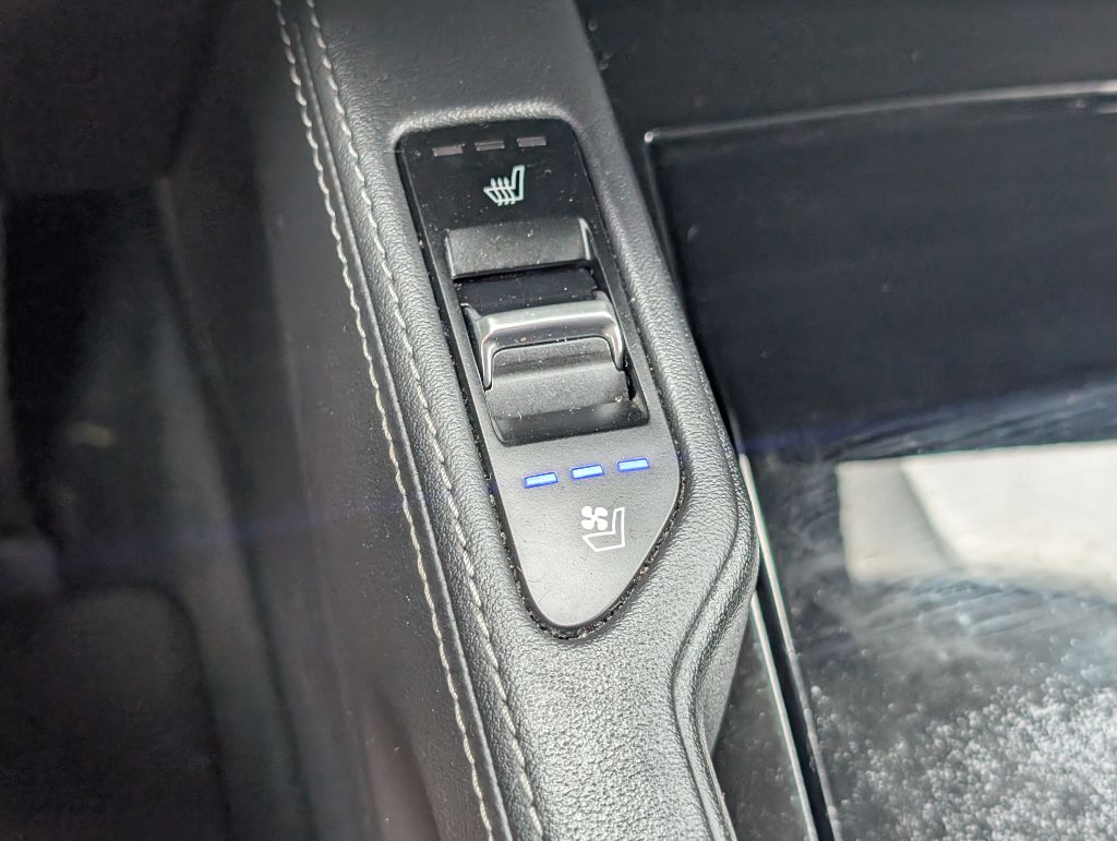 2022 Kia Telluride - $28,500