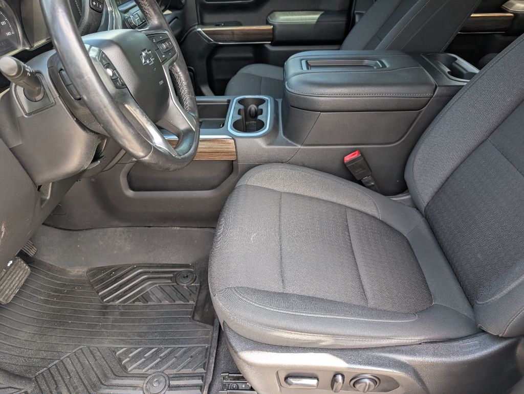 2021 Chevrolet Silverado - $38,900