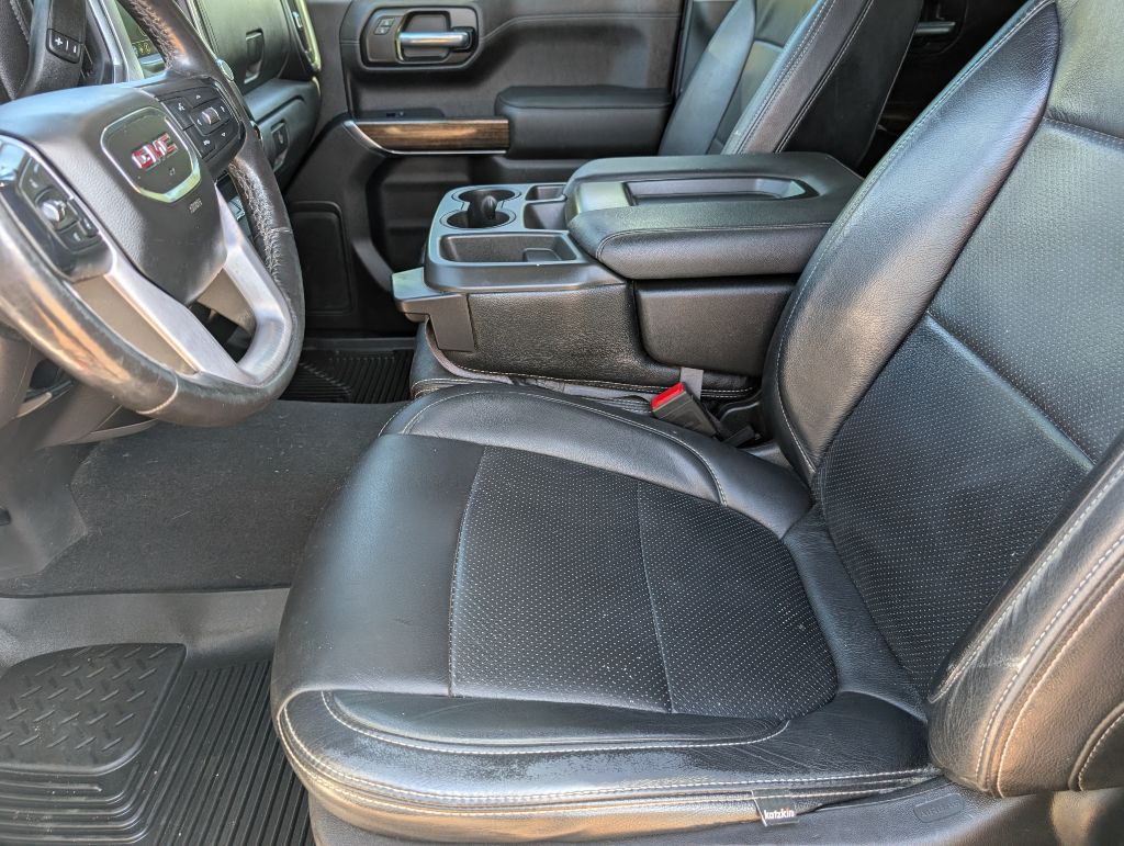 2020 GMC Sierra 1500 - $33,000