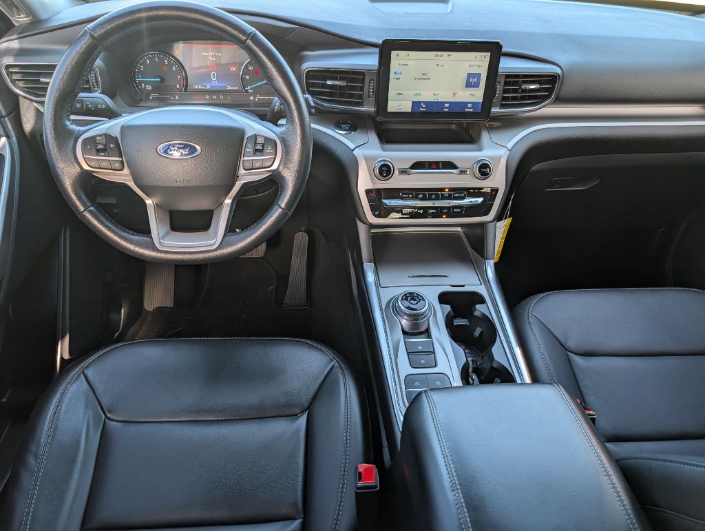2022 Ford Explorer - $20,700