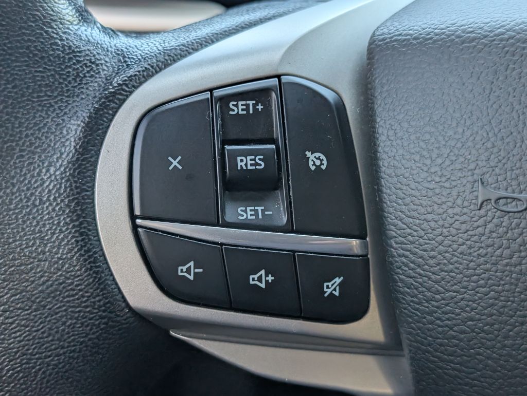 2022 Ford Explorer - $20,700