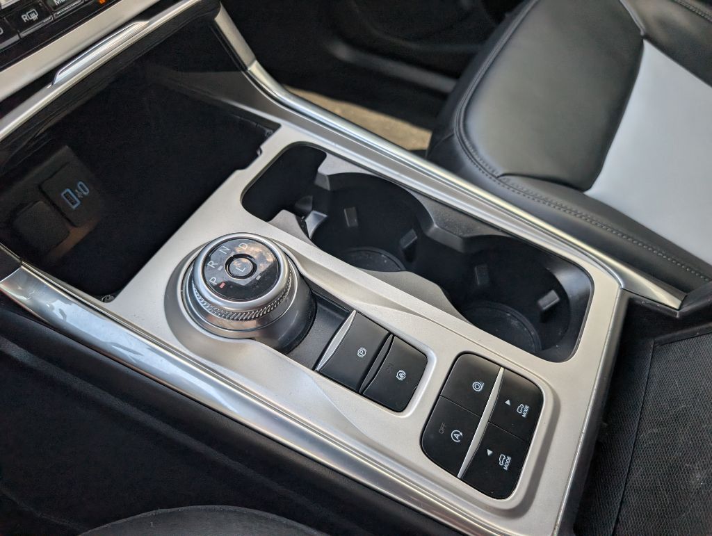 2024 Ford Explorer - $31,000
