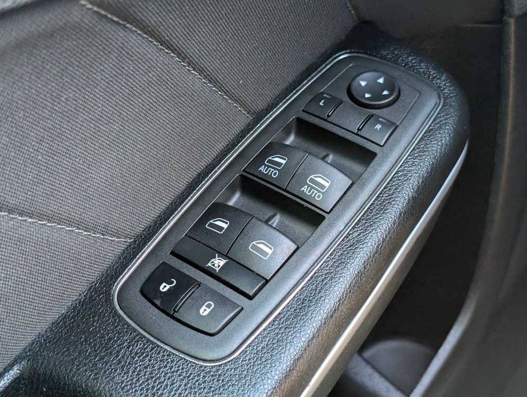2022 Dodge Charger - $43,800