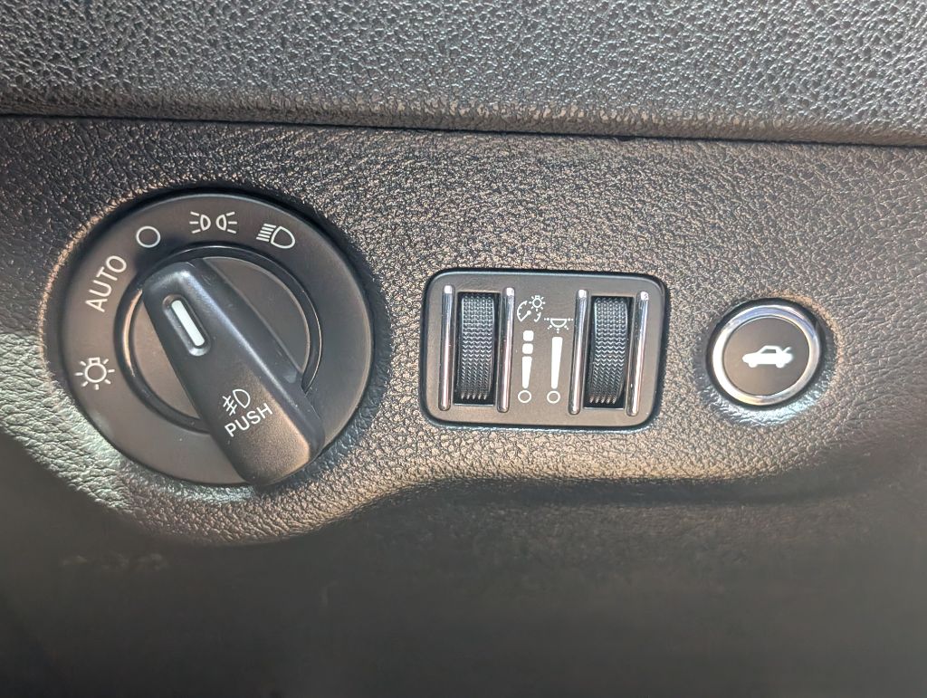 2022 Dodge Charger - $43,800