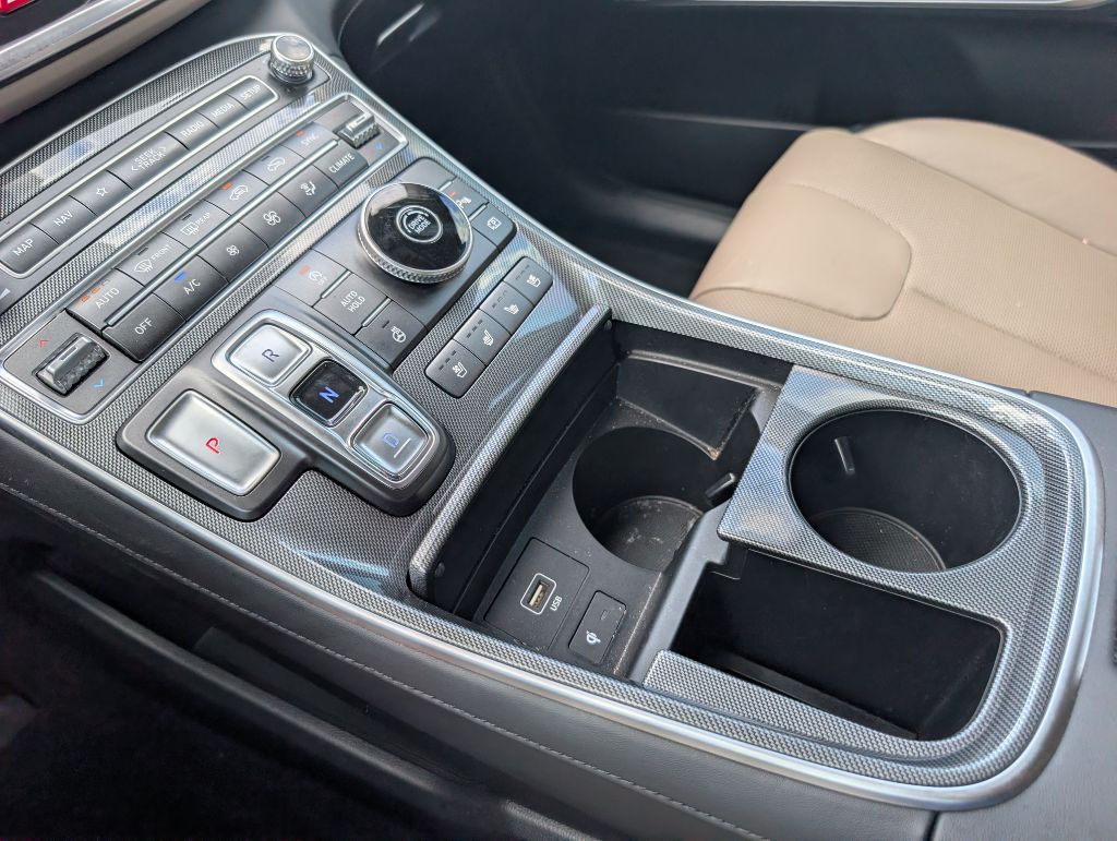 2022 Hyundai Santa Fe - $25,000