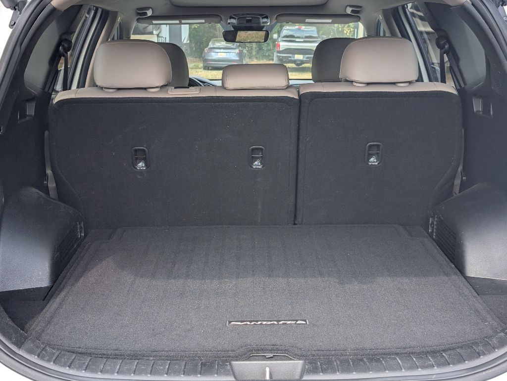 2022 Hyundai Santa Fe - $25,000