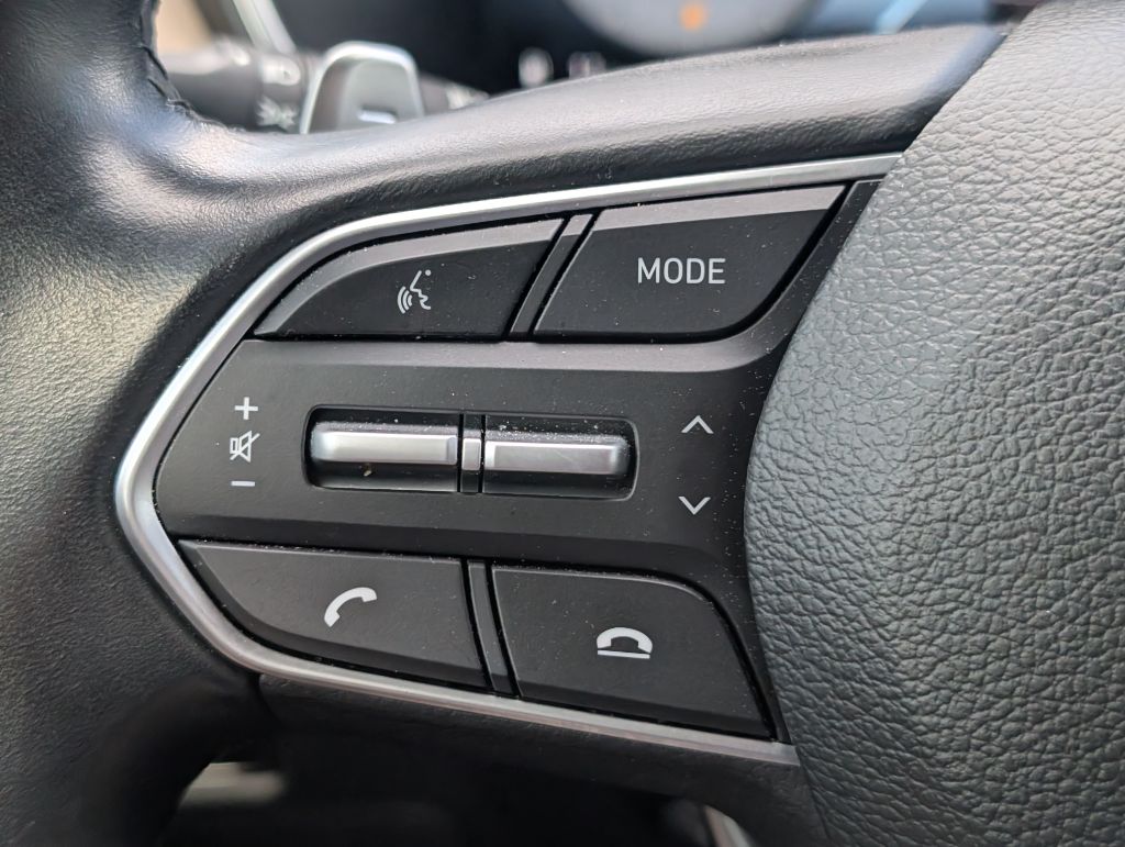 2022 Hyundai Santa Fe - $25,000