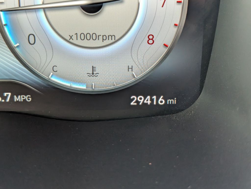 2022 Hyundai Santa Fe - $25,000