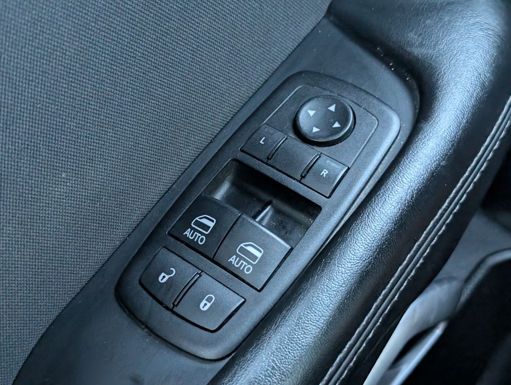 2015 Dodge Challenger - $20,000
