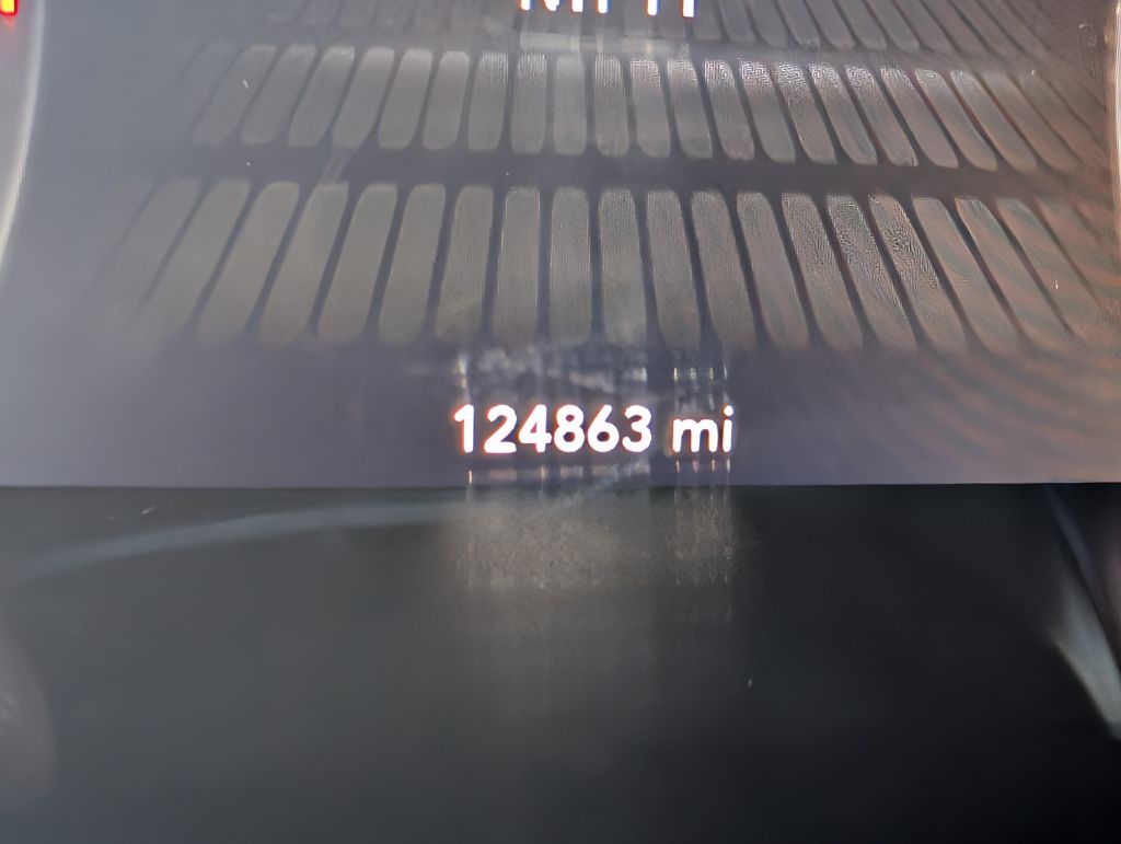 2015 Dodge Challenger - $20,000