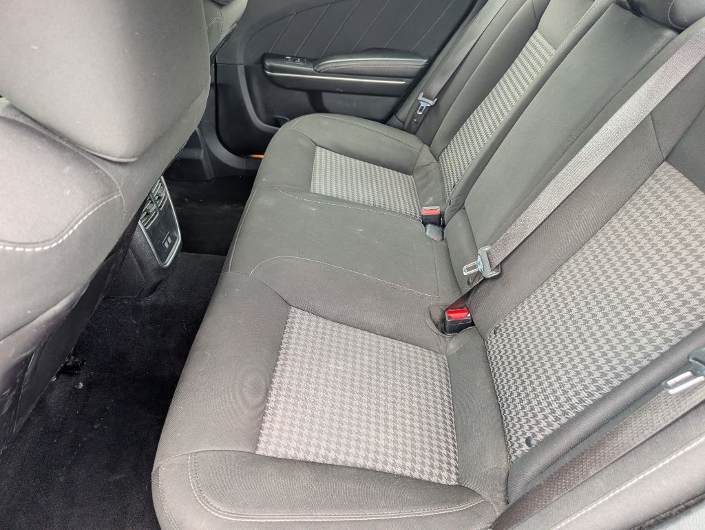 2019 Dodge Charger - $14,350