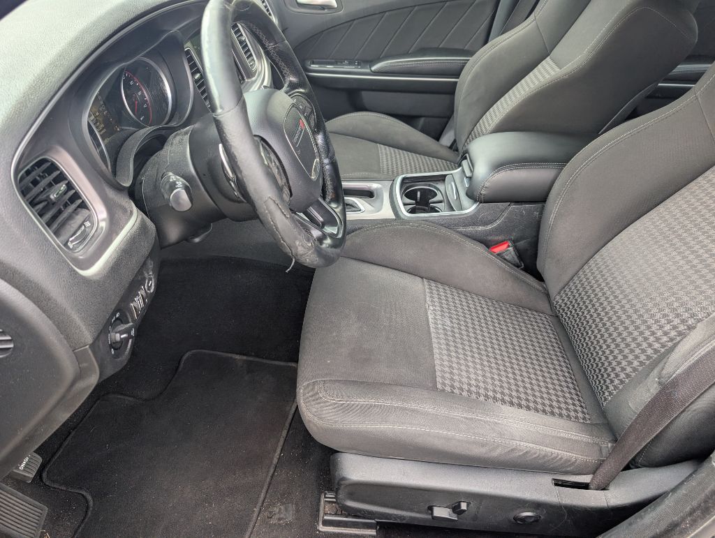 2019 Dodge Charger - $14,350