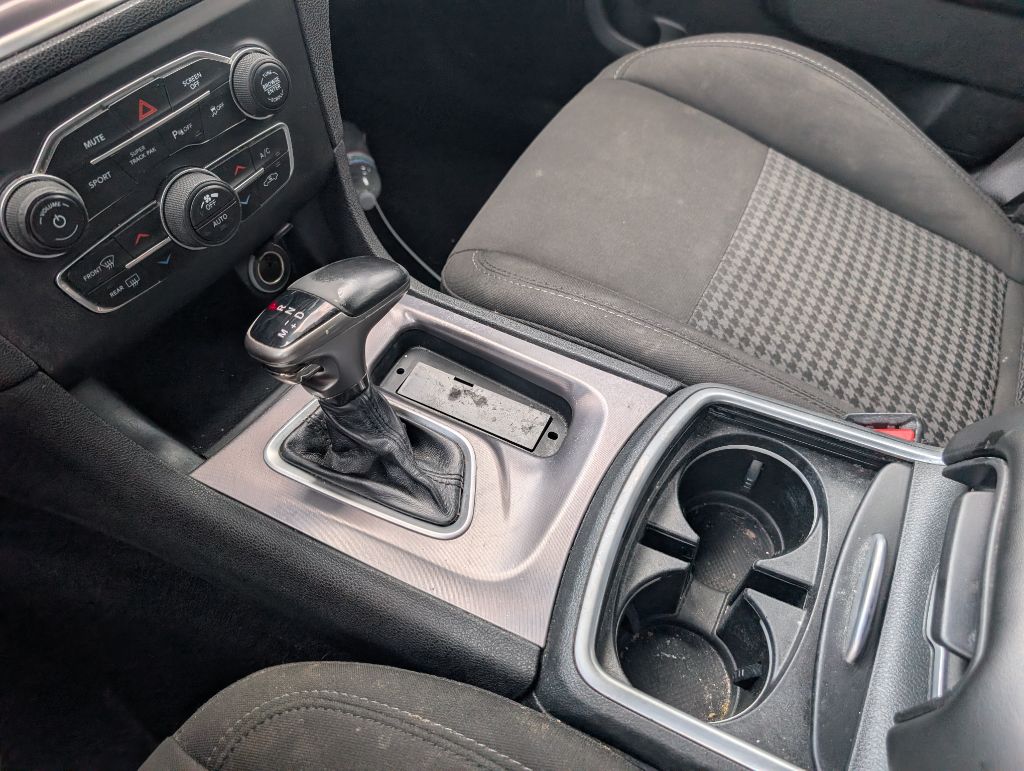 2019 Dodge Charger - $14,350