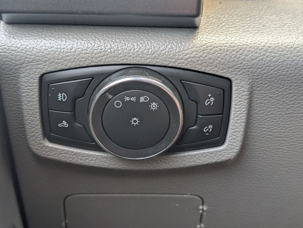 2016 Ford F150 - $18,500