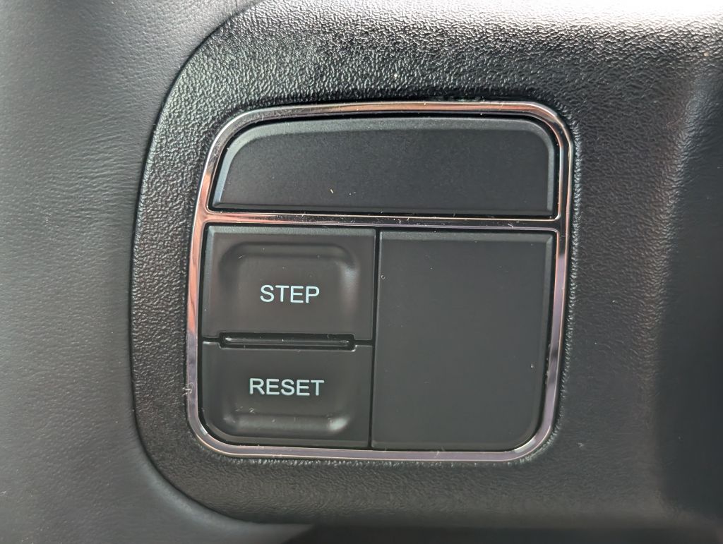 2013 Jeep Wrangler - $25,000