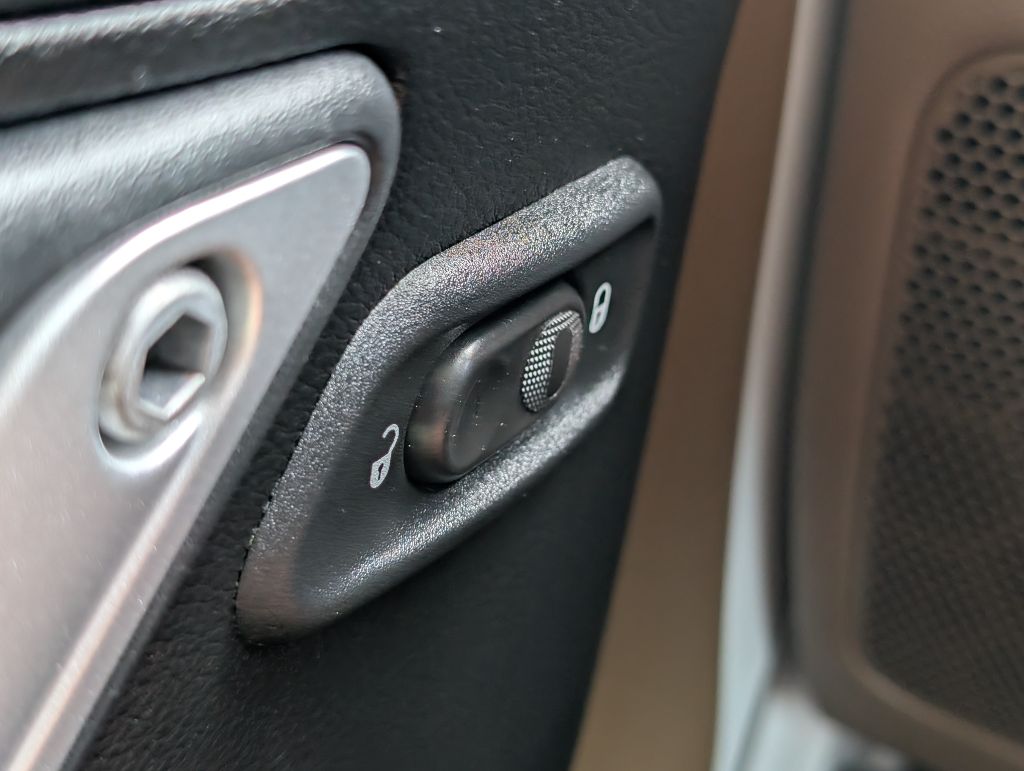 2013 Jeep Wrangler - $25,000