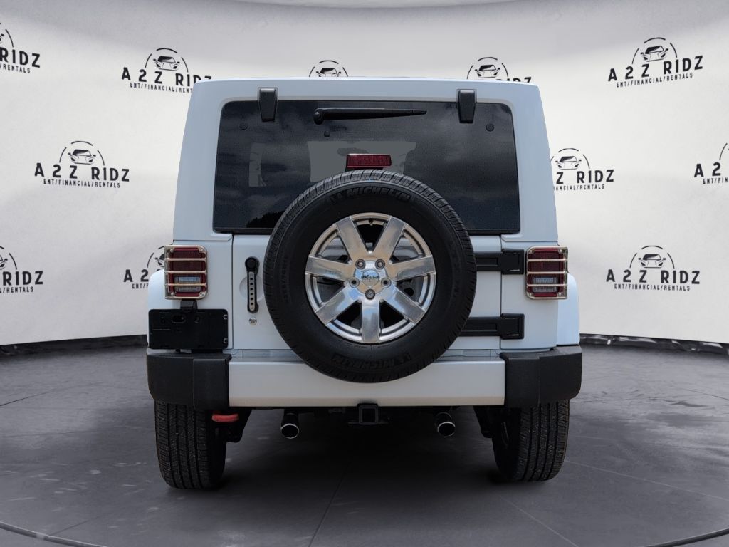2013 Jeep Wrangler - $25,000