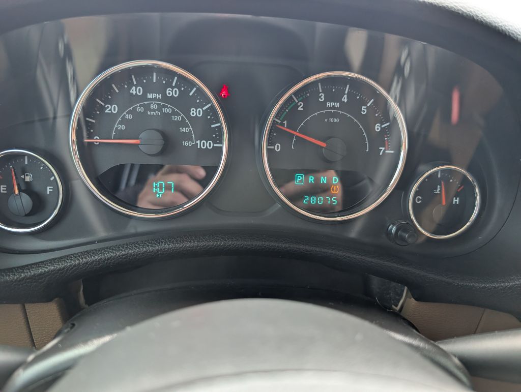 2013 Jeep Wrangler - $25,000