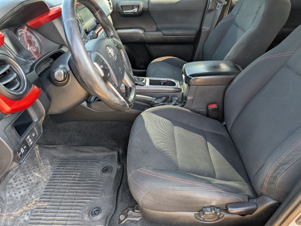 2019 Toyota Tacoma - $32,000