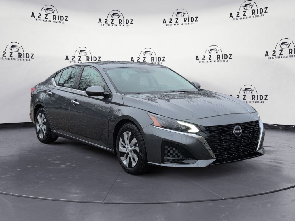 2023 Nissan Altima - $22,000