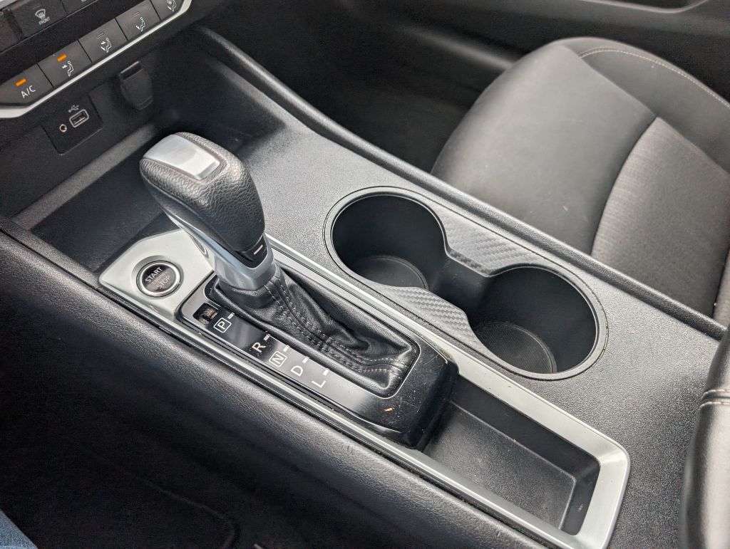 2023 Nissan Altima - $22,000