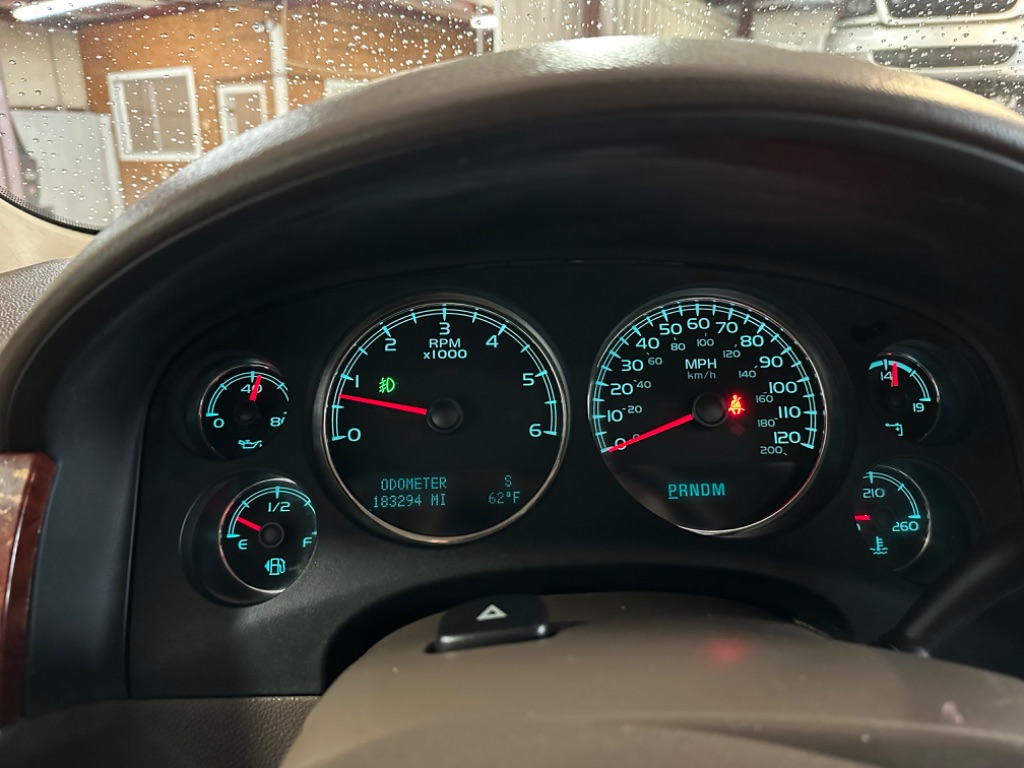 2012 Chevrolet Avalanche LTZ photo
