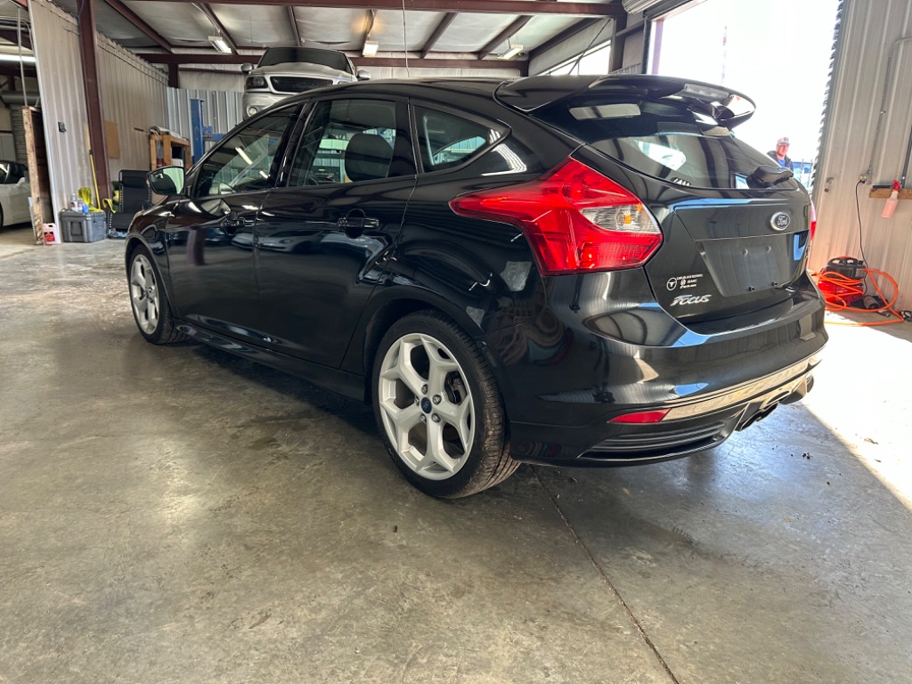 2014 Ford Focus ST photo