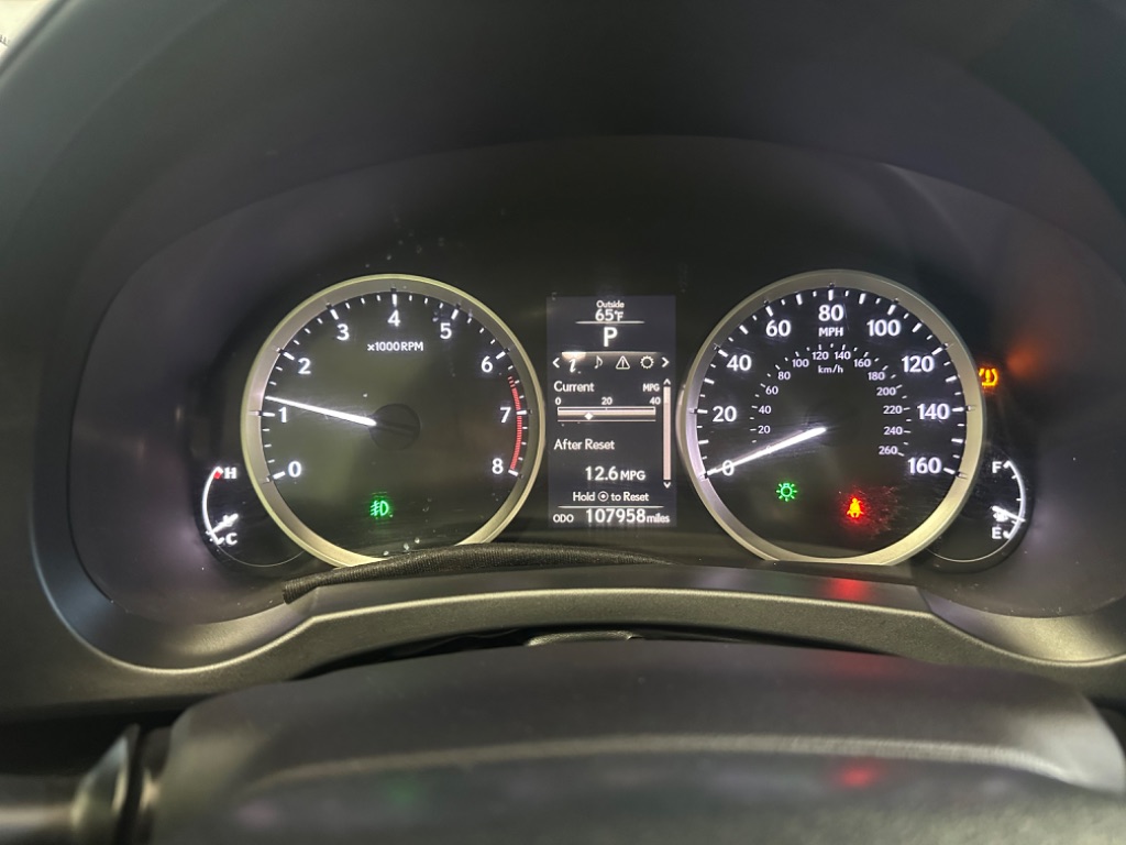 2015 Lexus IS 250 photo
