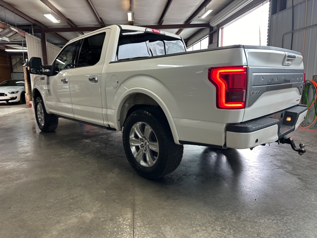 2015 Ford F150 Platinum photo