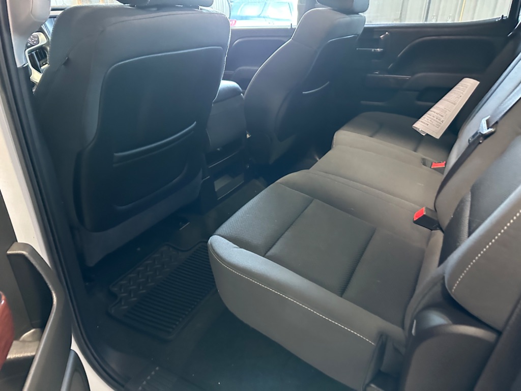 2015 GMC Sierra 1500 SLE photo