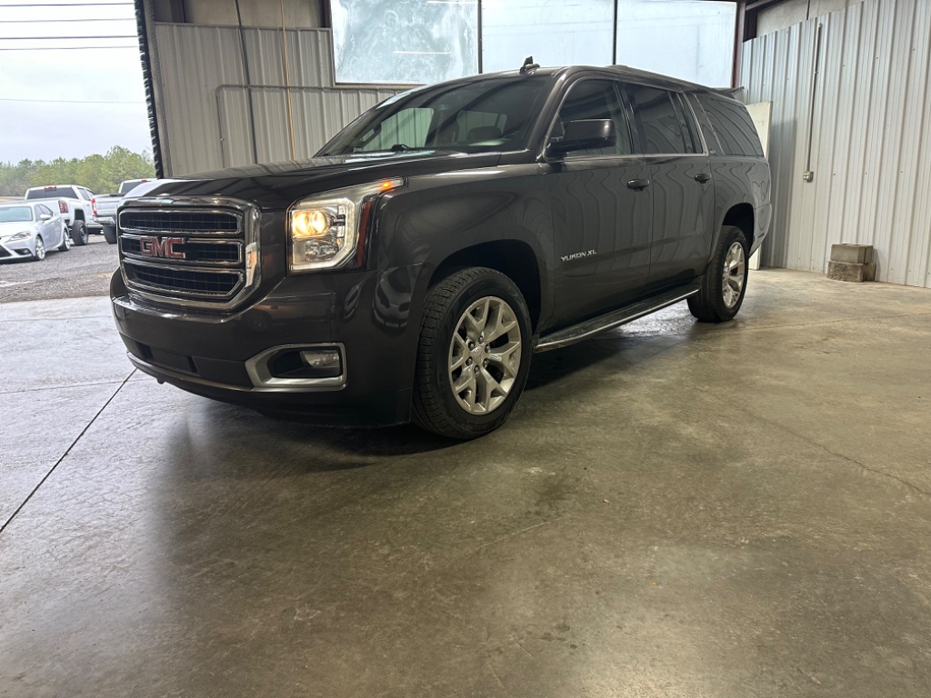 2015 GMC Yukon XL SLT 1500 photo