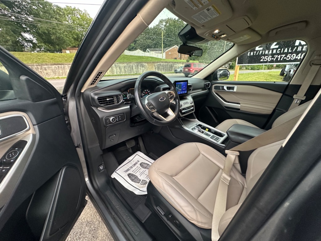 2021 Ford Explorer - $22,500