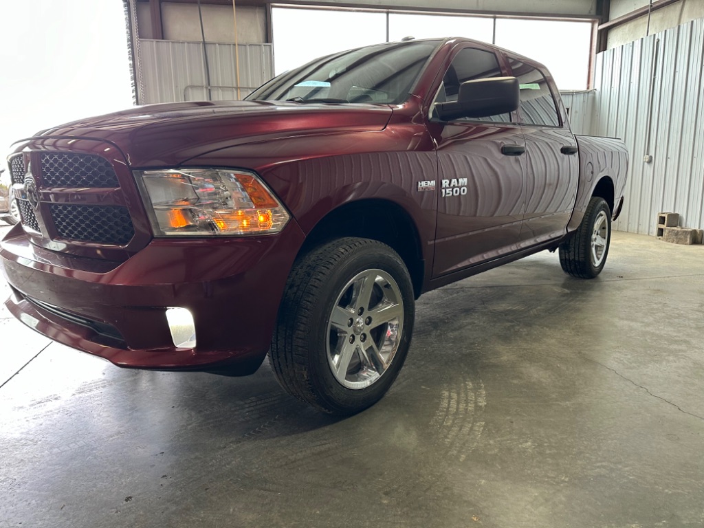 2017 RAM 1500 Tradesman photo