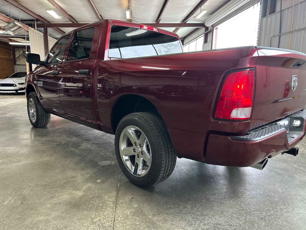 2017 RAM 1500 Tradesman photo