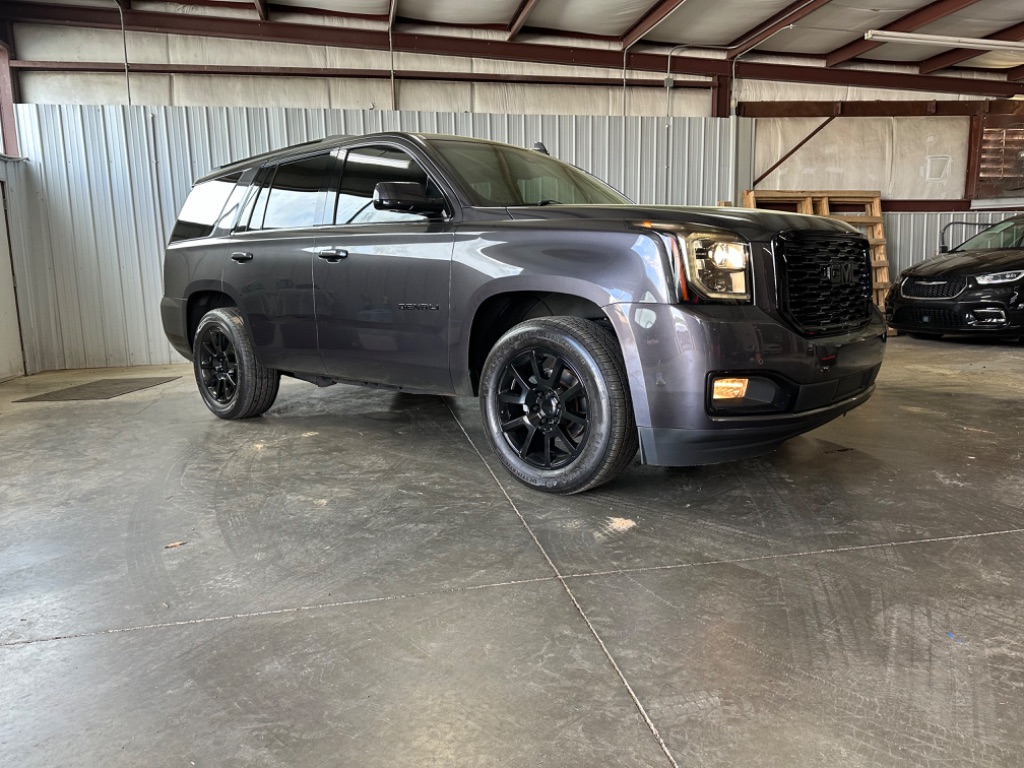 2017 GMC Yukon Denali photo