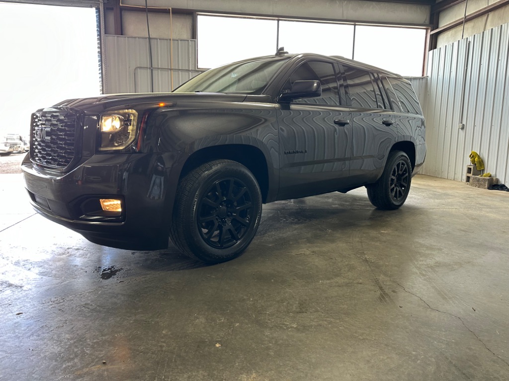 2017 GMC Yukon Denali photo