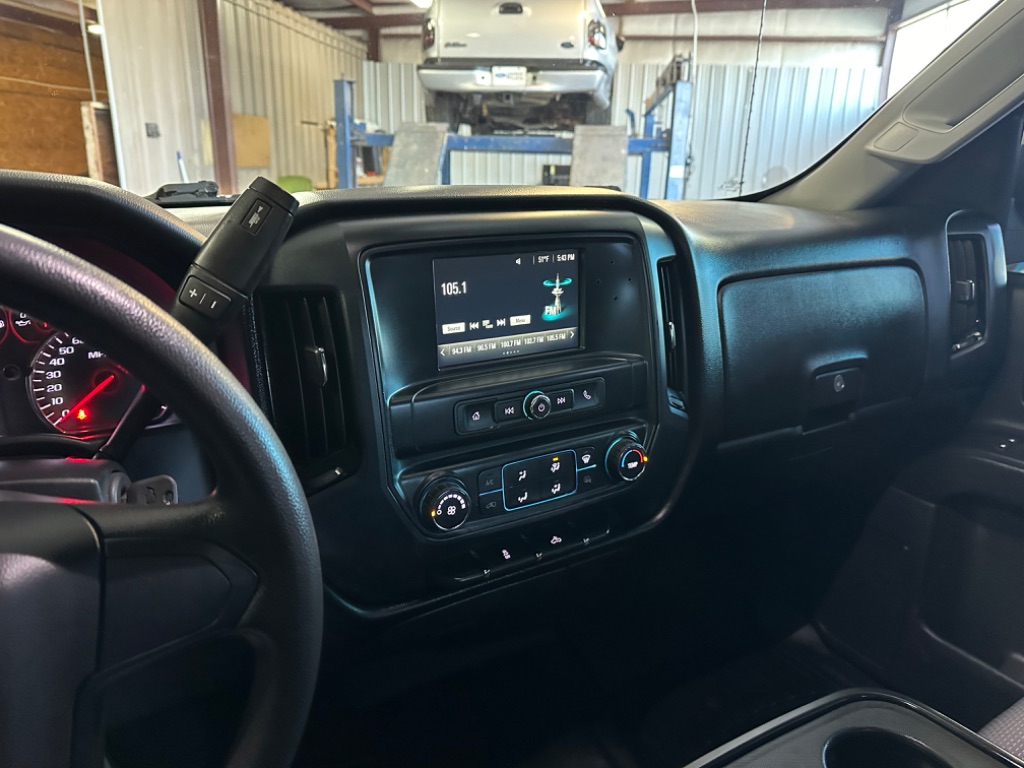 2018 Chevrolet Silverado 1500 W/T photo