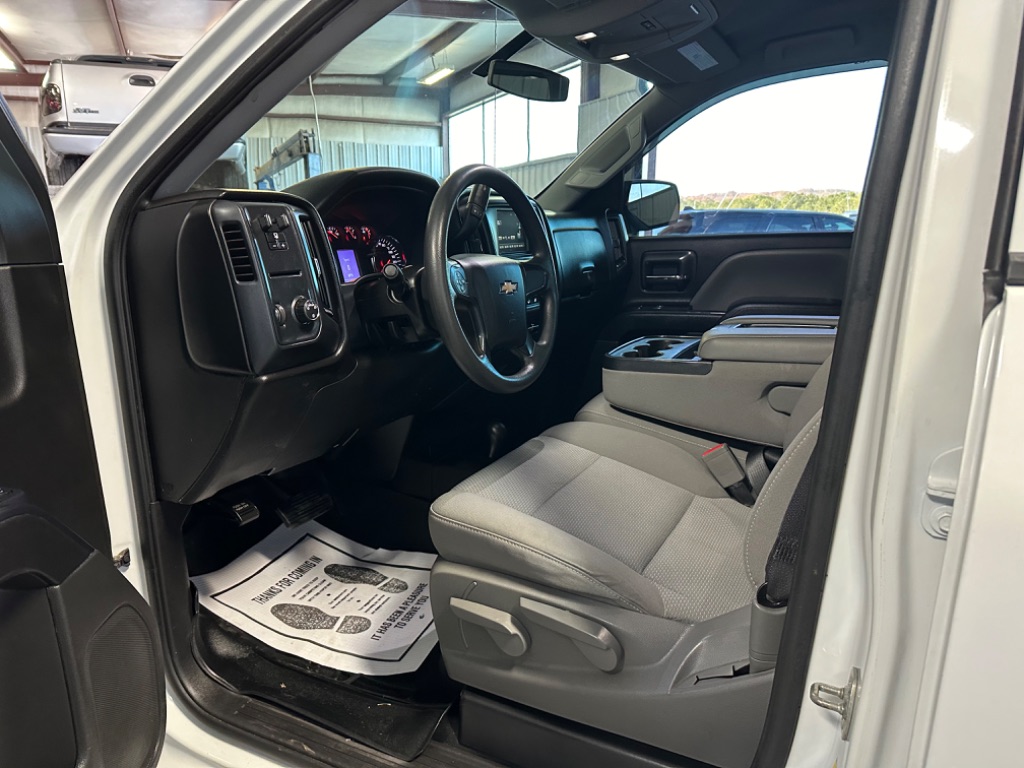 2018 Chevrolet Silverado 1500 W/T photo