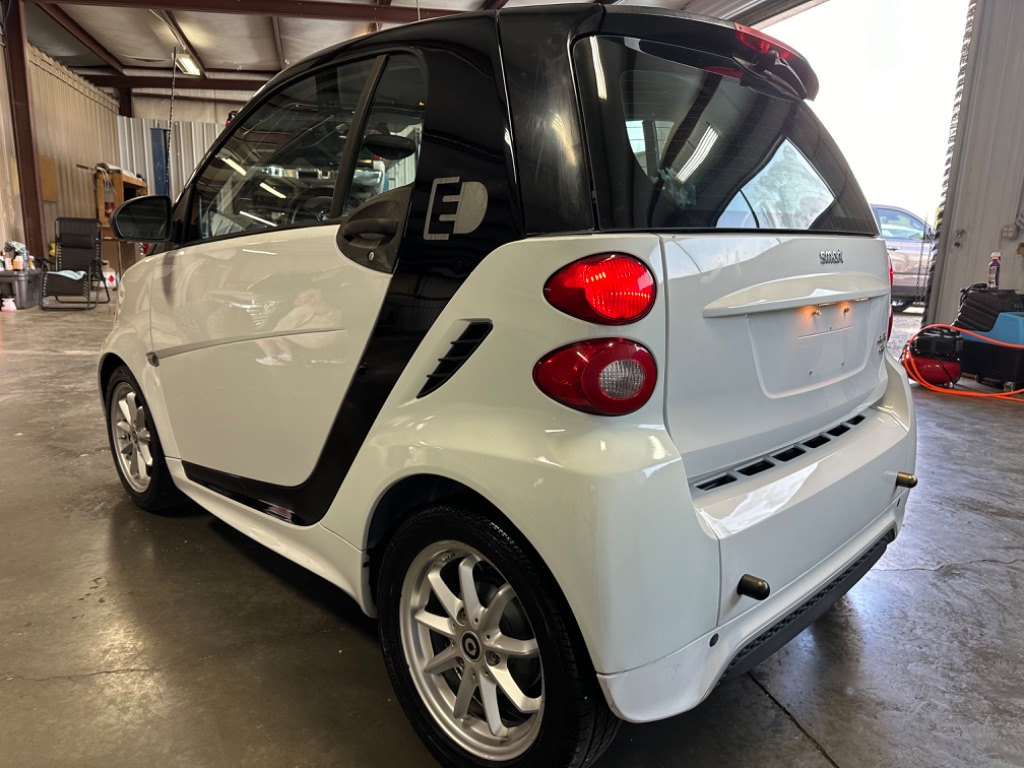 2016 smart Fortwo Electric photo