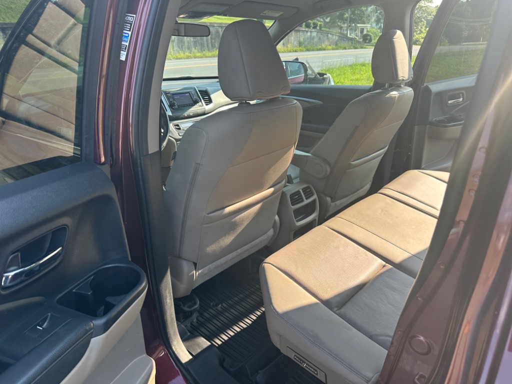 2019 Honda Ridgeline RTL photo