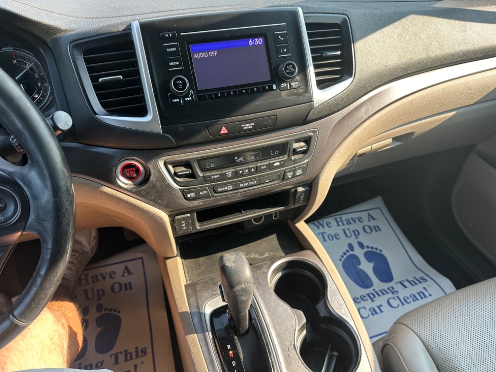 2019 Honda Ridgeline RTL photo