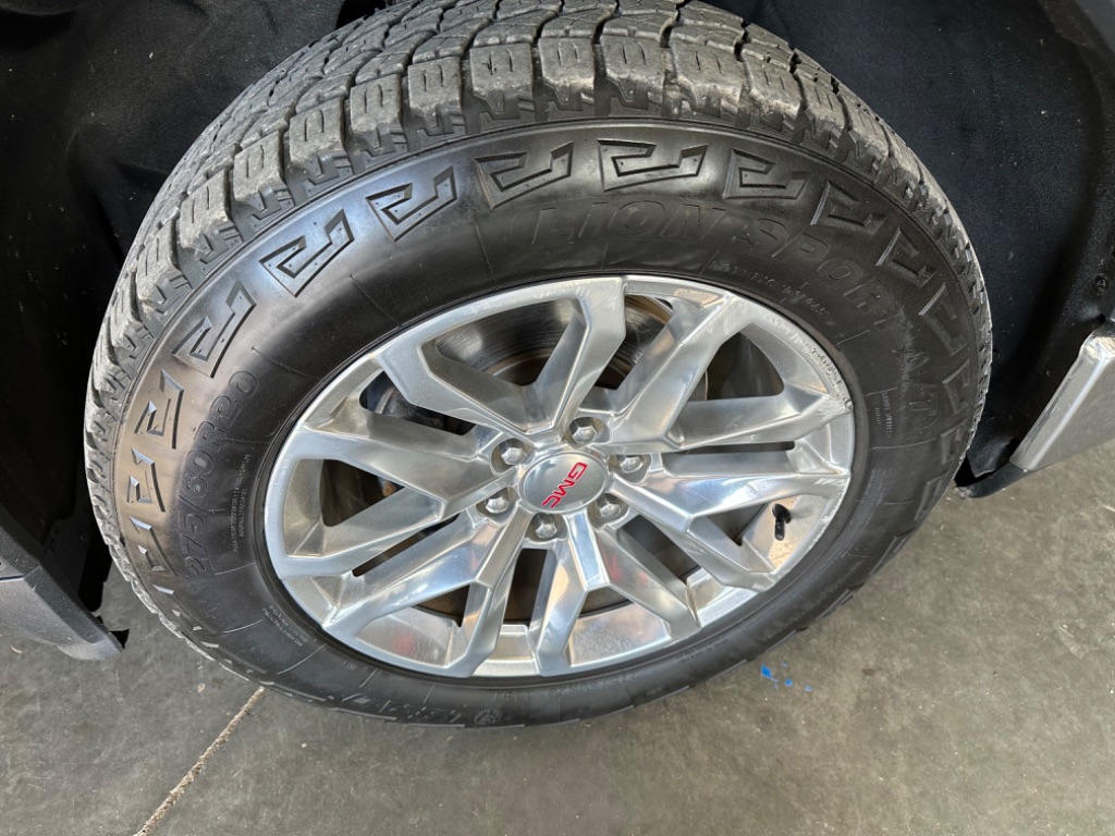 2019 GMC Sierra 1500 SLT photo