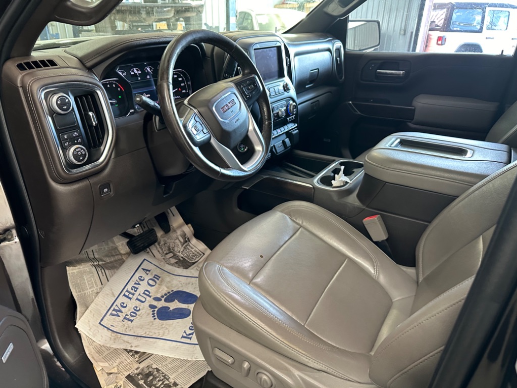 2019 GMC Sierra 1500 SLT photo