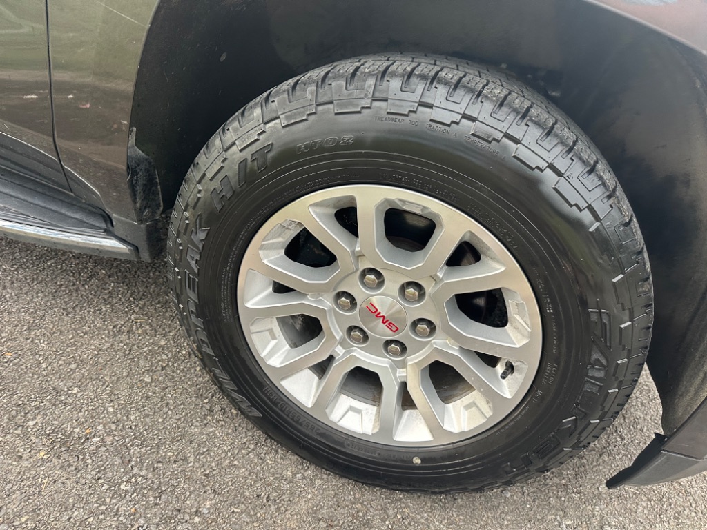 2020 GMC Yukon - $28,400