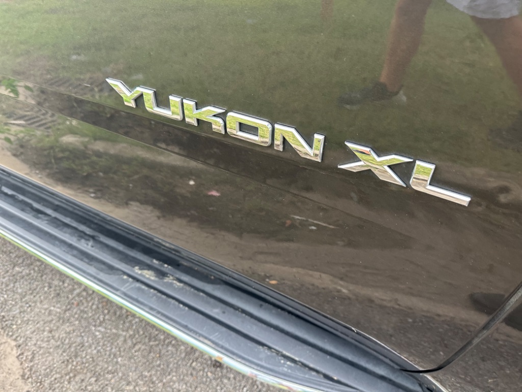 2020 GMC Yukon - $28,400