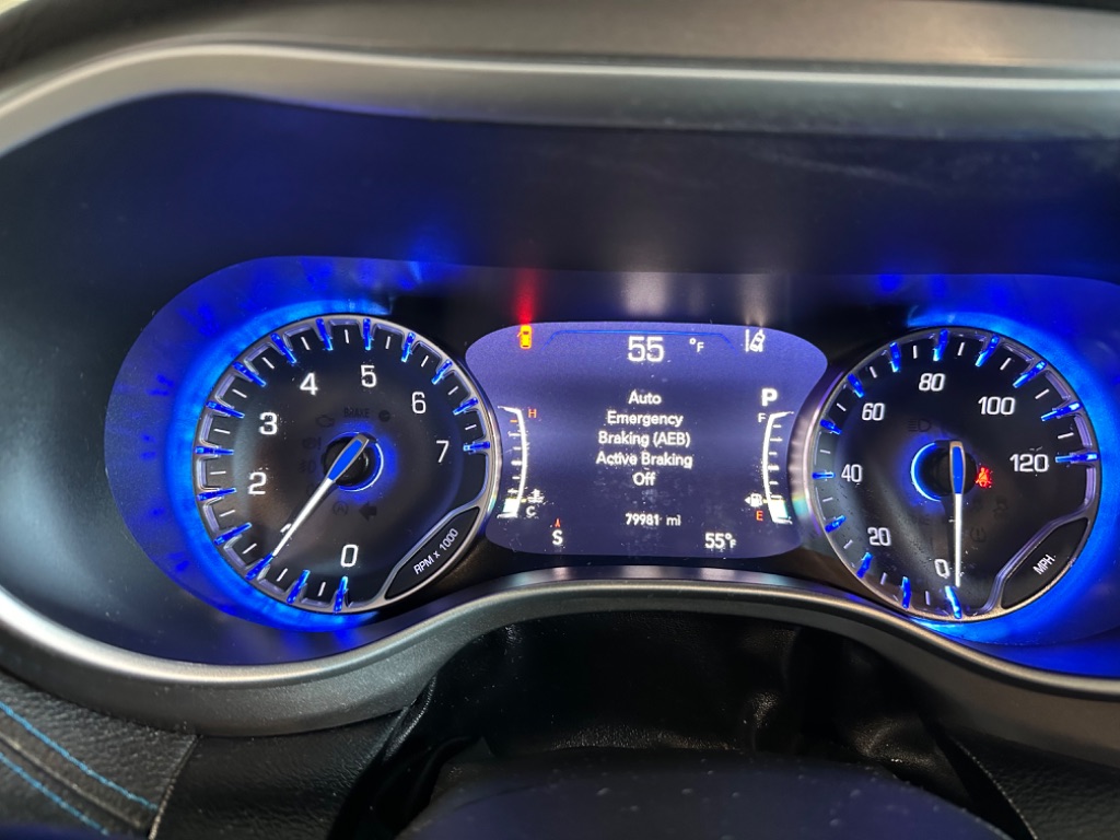 2021 Chrysler Pacifica Touring L photo