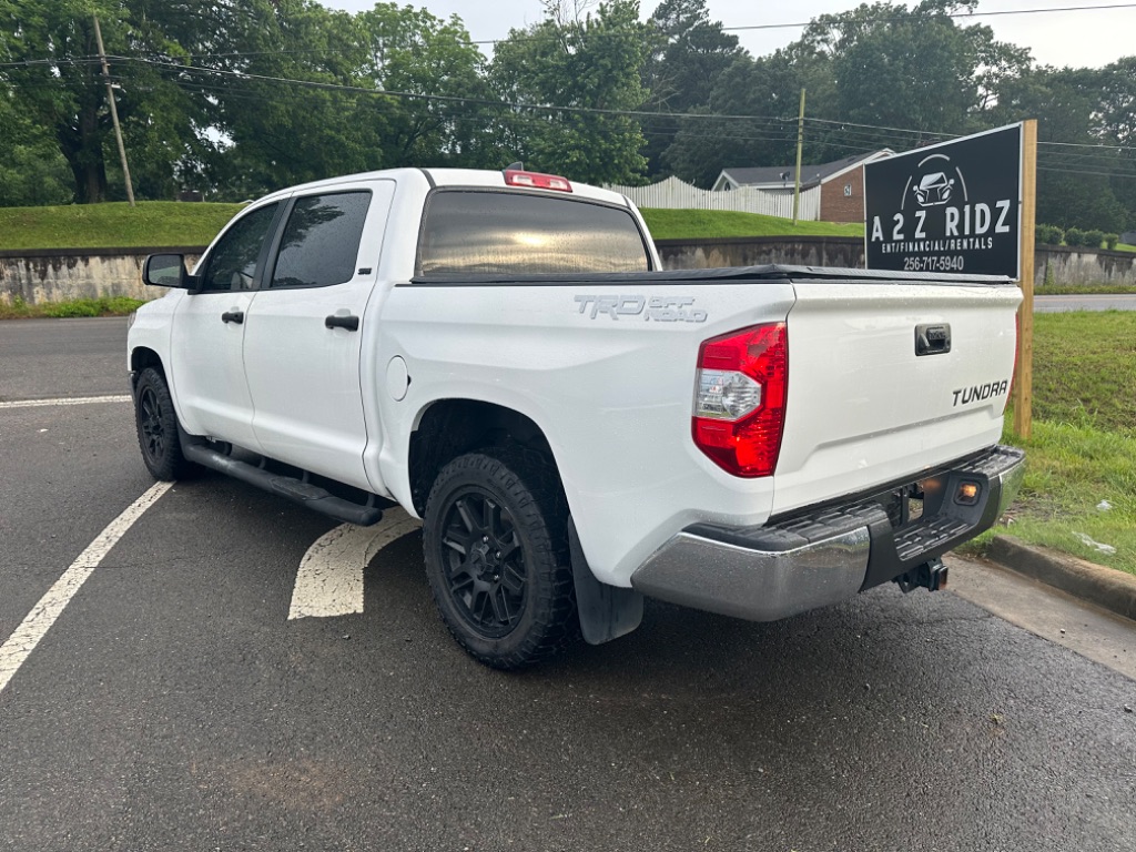 2021 Toyota Tundra SR5 photo