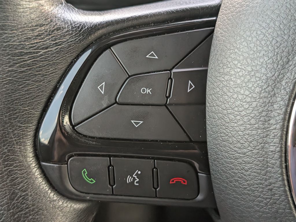 2022 Jeep Renegade - $14,800