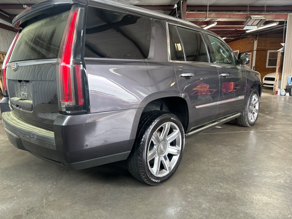 2018 Cadillac Escalade Premium photo